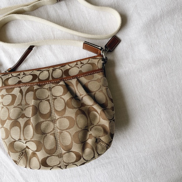 Coach shoulder / crossbody bag - Picture 3 of 13